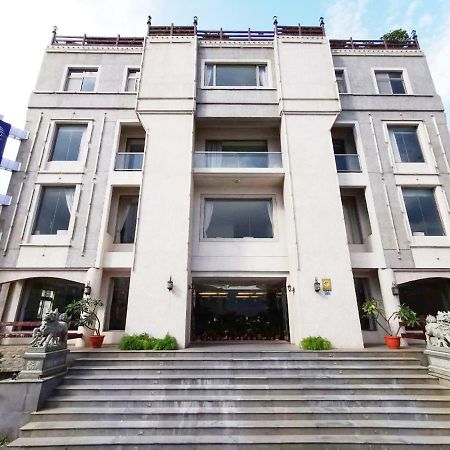 Chang Hong Hotel Jinning Exterior foto